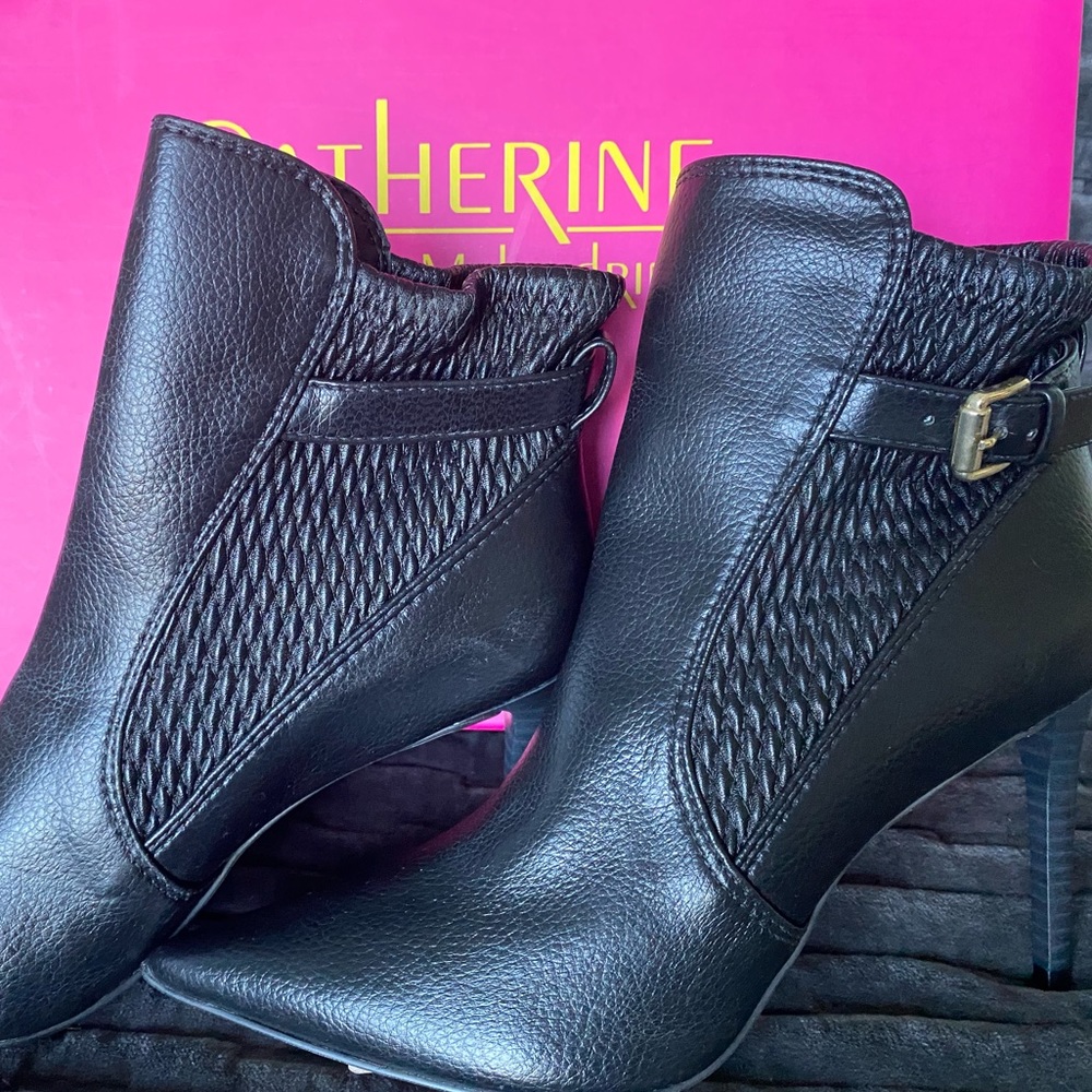 New Catherine Malandrino booties